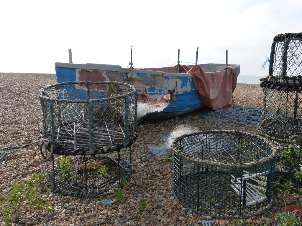 The Iverna Eastbourne Bagian luar foto